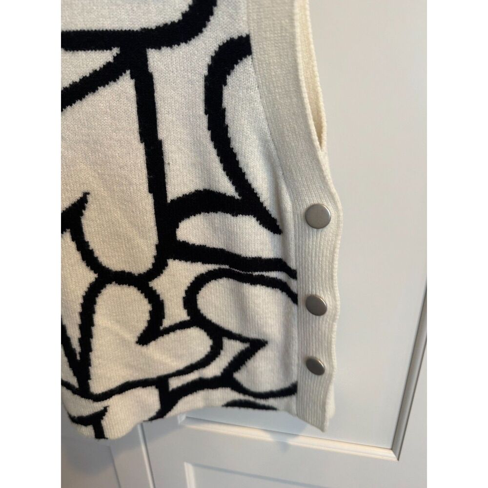 Maeve by Anthropologie Abstract Heart Print Sweater Vest - Women's M - Picture 7 of 10